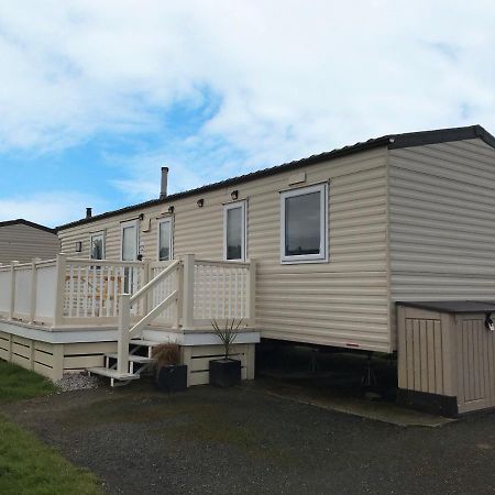 Отель Newquay Bay Porth Caravan Экстерьер фото