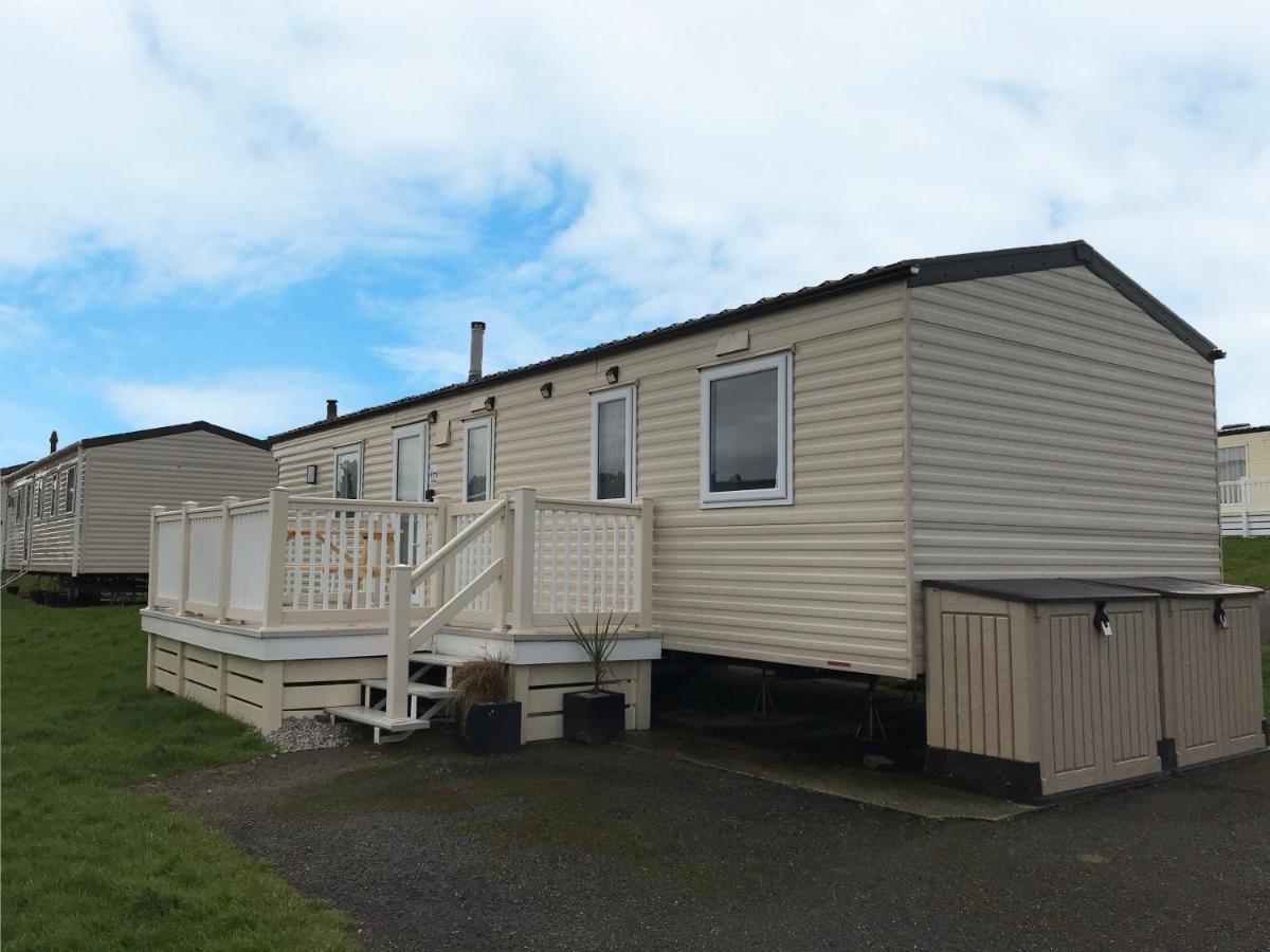 Отель Newquay Bay Porth Caravan Экстерьер фото
